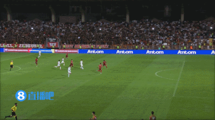 浪费了！C罗单刀无私横传，若奥-内维斯错失良机